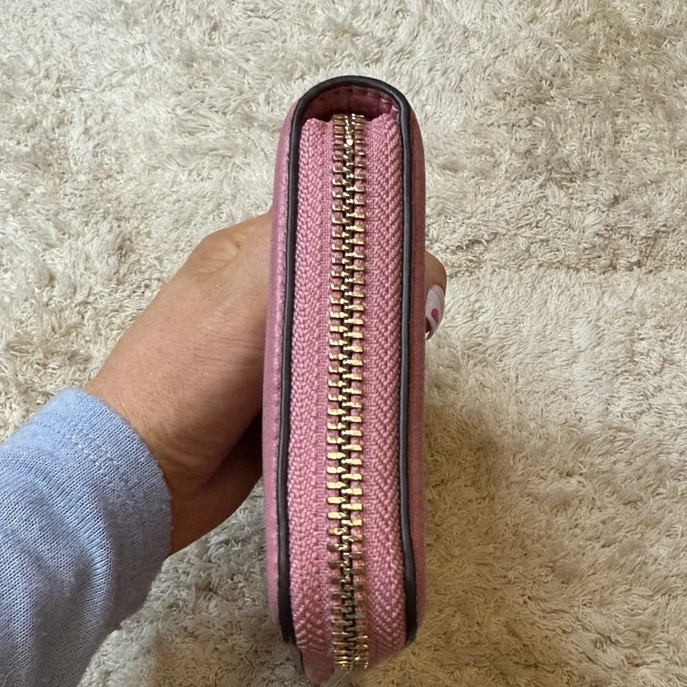 Tory Burch Mauve Thea Multi-Gusset Zip Continental Leather Wallet
